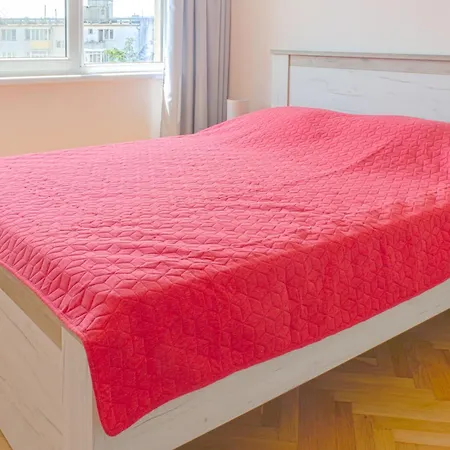 Train Station Flat With Port View Apartment Warna